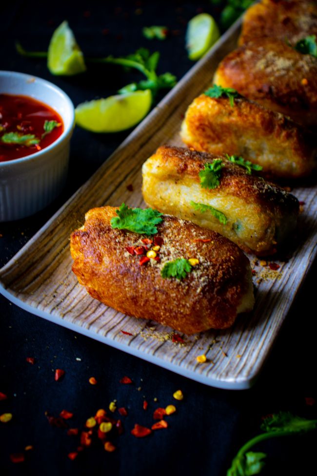 Crispy Aloo Cheese Bread Rolls