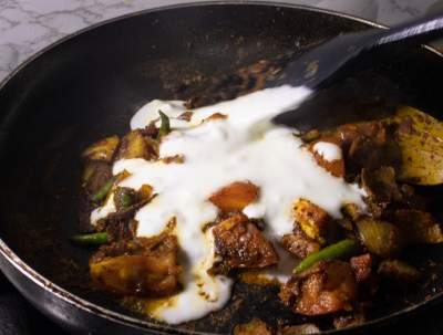 Added Curd to the Bhindi spice mix