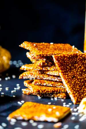 stacks of homemade til gud chikki